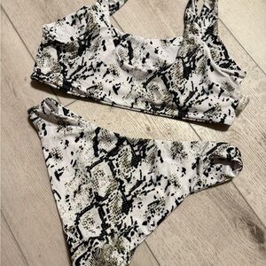 Stylish Snake Print Bikini Set from SHEIN never worn in good condition